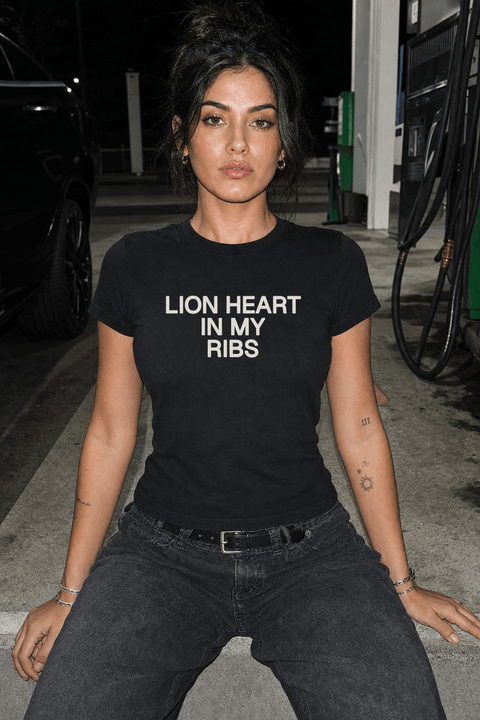 LION HEART IN MY RIBS Black Tee